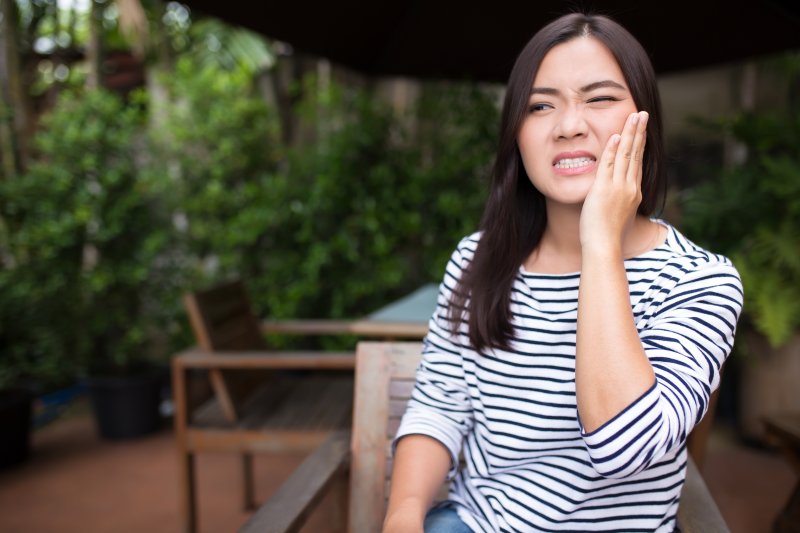 woman dealing with a cavity